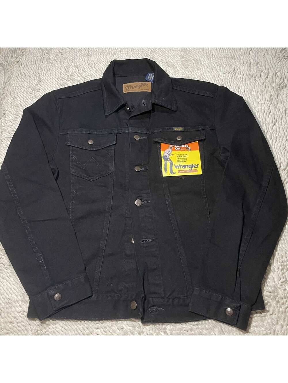 NWT Wrangler Black Denim Jacket S Heavyweight Pockets Cowboy Cut Trucker